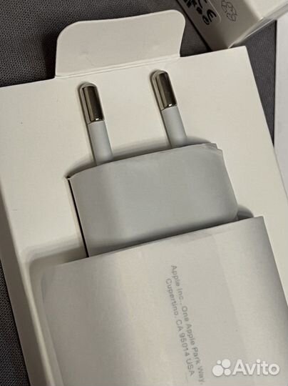 Блок быстрой зарядки iPhone оригинал