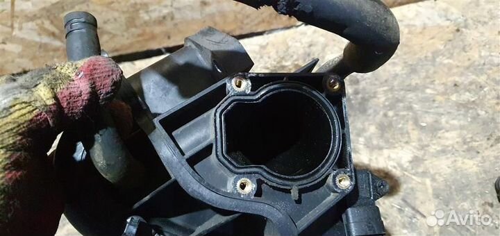 Коллектор впускной Kia Ceed 1