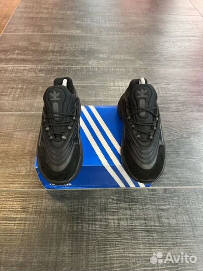 Кроссовки adidas ozelia