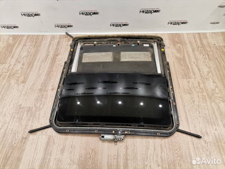 Люк в сборе Mercedes W219 CLS 219