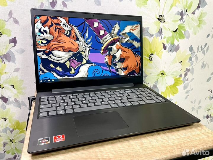 Мощный ноутбук Lenovo Ryzen 5