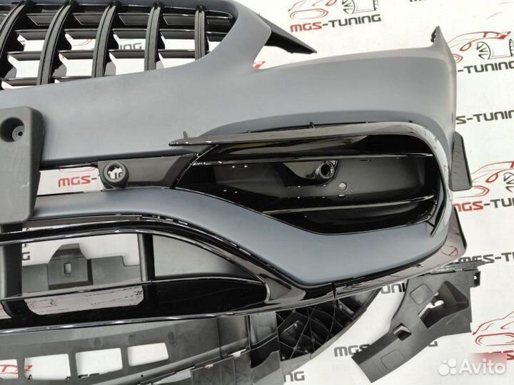 Передний бампер A45 AMG A-class W176 рест GT black