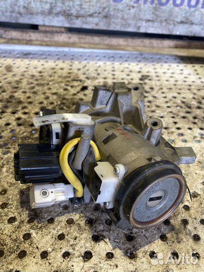 Замок зажигания Mitsubishi ASX