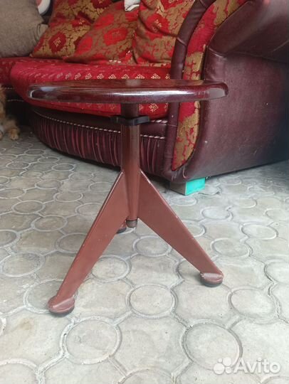 Стул для пианино винтовой