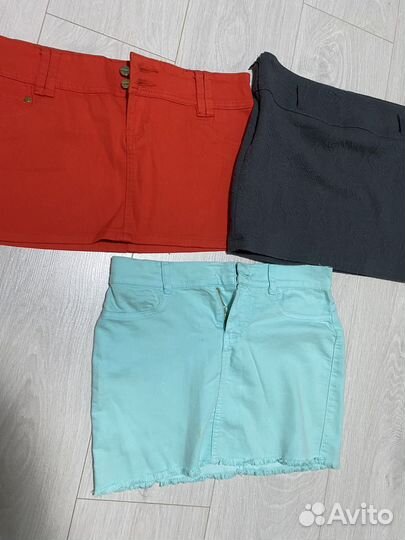 Отдам даром женские вещи