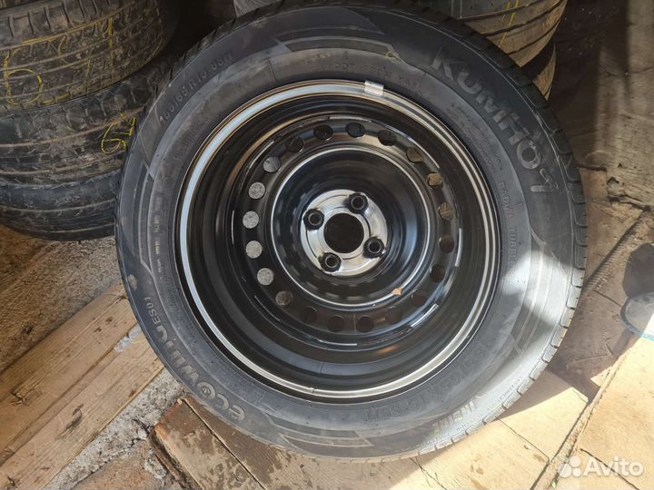 Kumho Ecowing ES01 KH27 185/65 R15