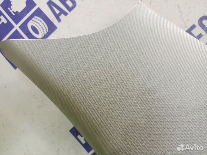 Обшивка стойки задняя правая Volkswagen Jetta