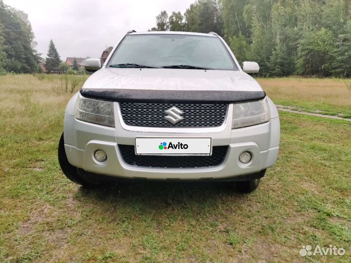Suzuki Grand Vitara 2.0 AT, 2011, 184 000 км