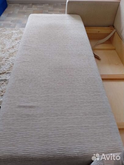 Чистка мягкой мебели на дому