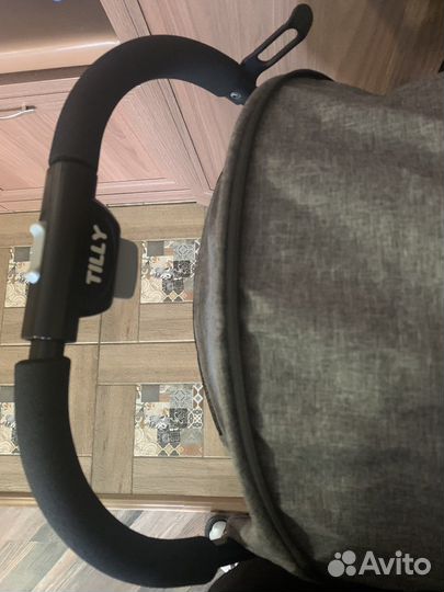 Прогулочная коляска bella