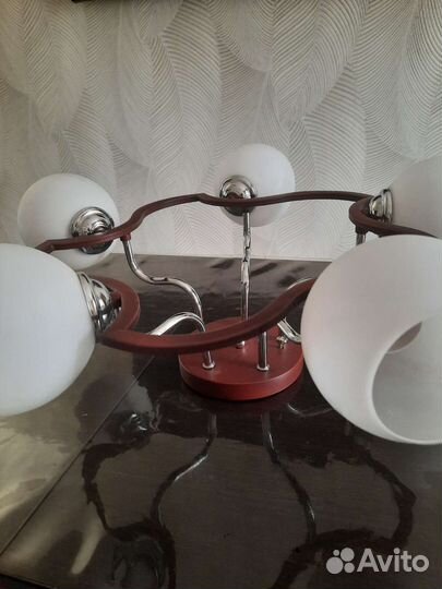 Люстра потолочная новая