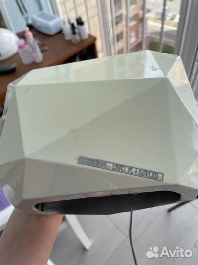 Лампа для ногтей