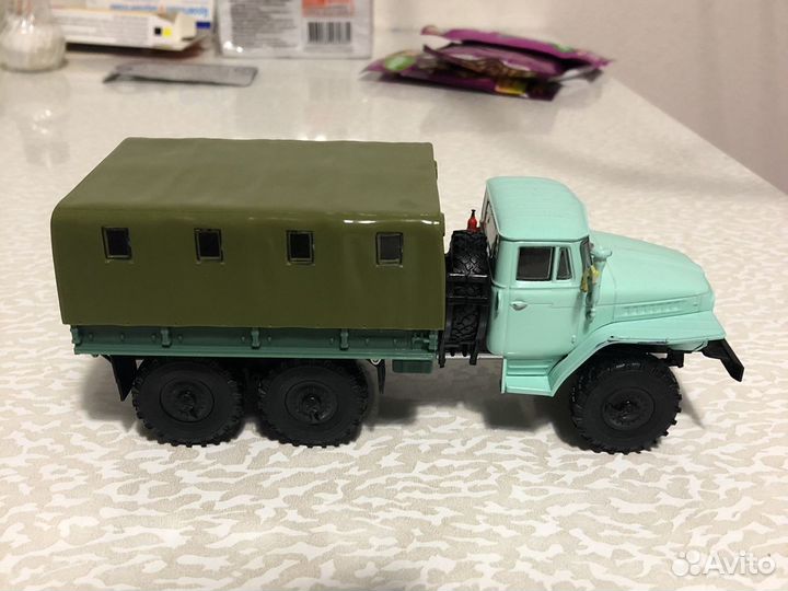 Урал 375Д (1:43)