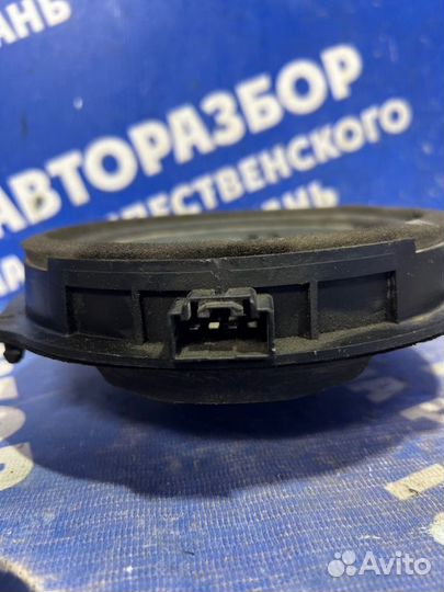 Динамик Ford Focus 3 седан 2013