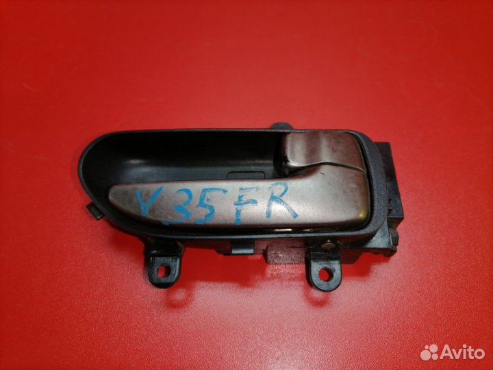 Ручка двери внутренняя правая Nissan Skyline V35
