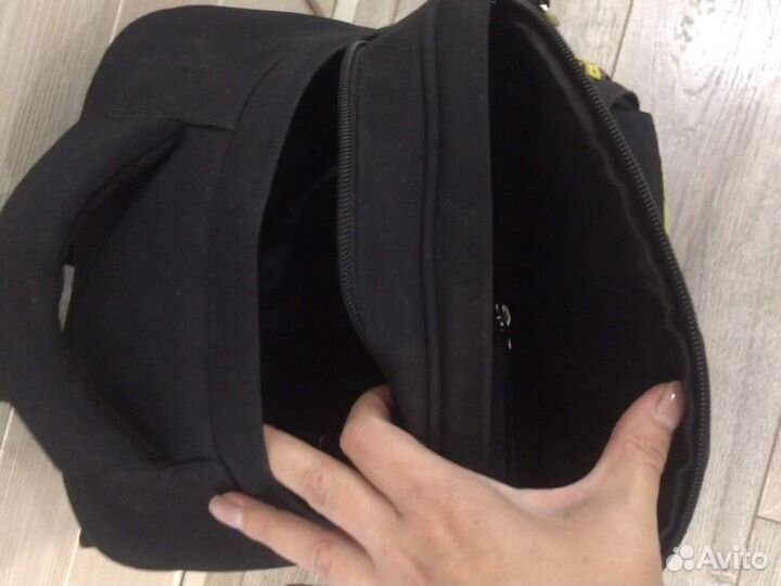 Рюкзак школьный
