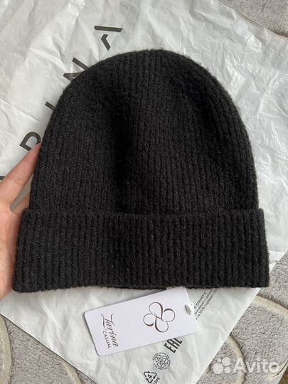 Шапка Zarina новая