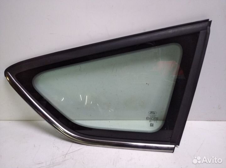 Стекло кузовное глухое правое Ford kuga 2 2012