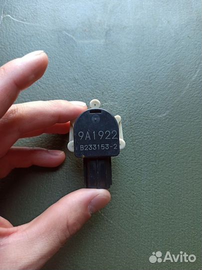 Датчик уровня фар