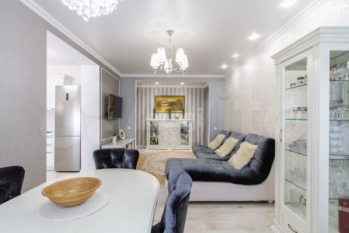 3-к. квартира, 83 м², 2/4 эт.