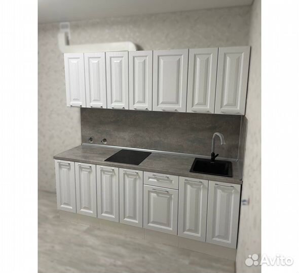 Кухонный гарнитур готовый