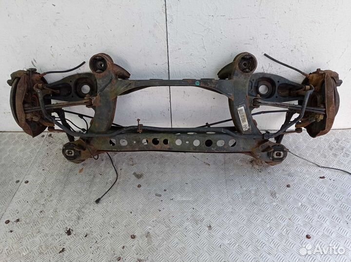 Балка задняя Mercedes E-klasse W210