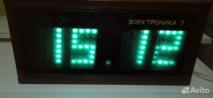 Электронные часы