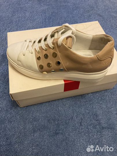 Кроссовки женские Hogl