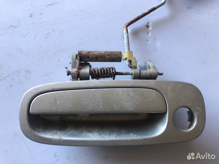 Ручка двери внешняя передняя левая Toyota Corona