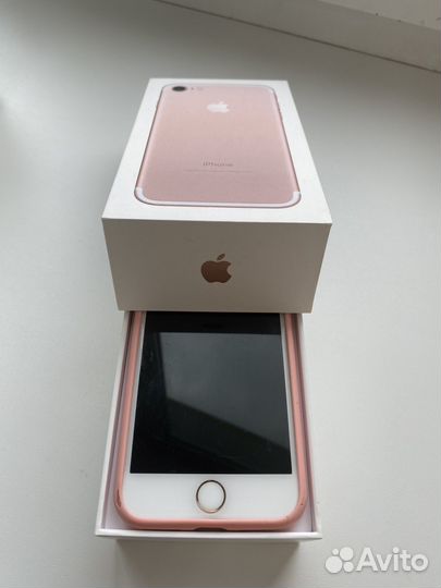 iPhone 7, 32 ГБ