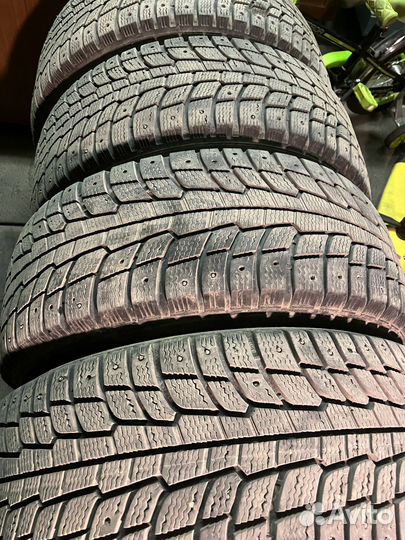 Michelin X-Ice North 235/55 R17 C
