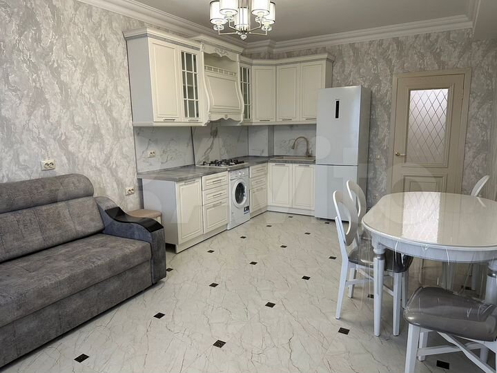 2-к. квартира, 95 м², 3/3 эт.