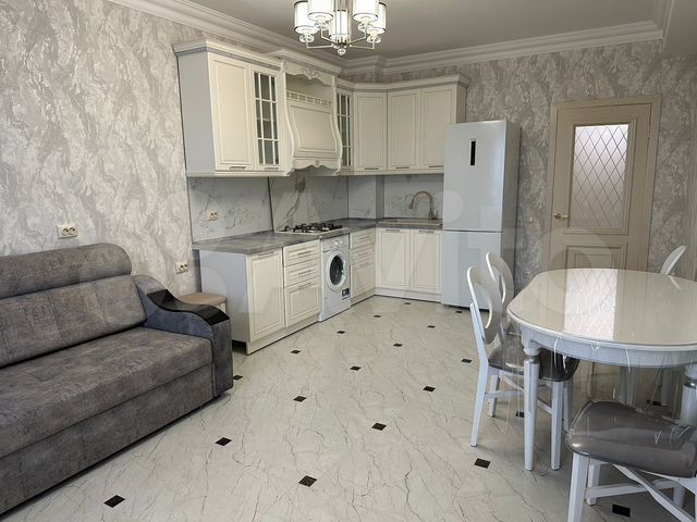 2-к. квартира, 95 м², 3/3 эт.