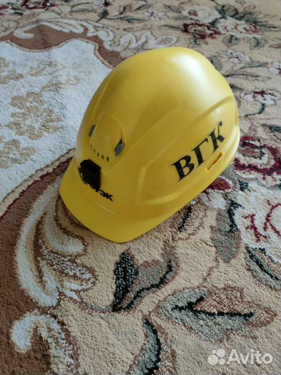 Продам каску