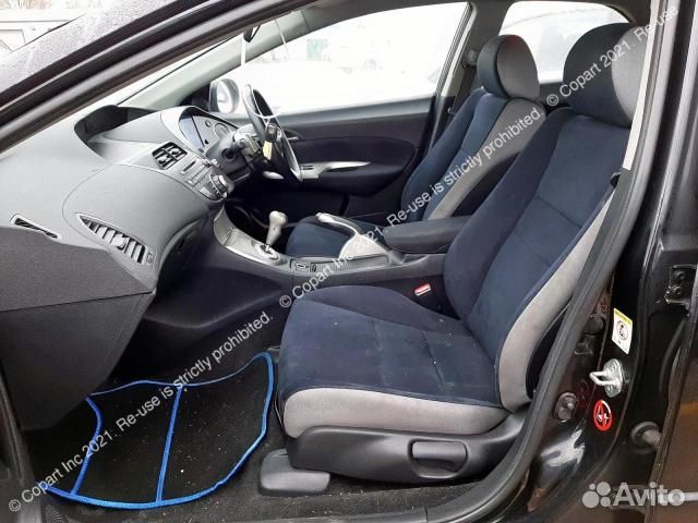 Разбирается Honda Civic 5D R18A2 2006г