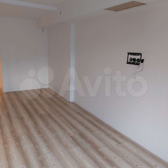 Свободного назначения, 100 м²