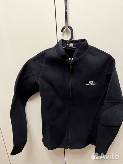 Гидрокостюм