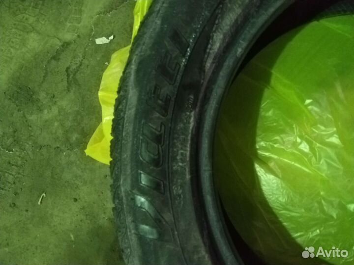 Nokian Tyres Hakkapeliitta 5 215/60 R16