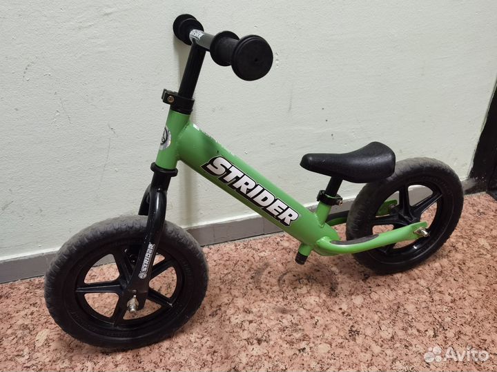 Беговел детский Strider Classic 12