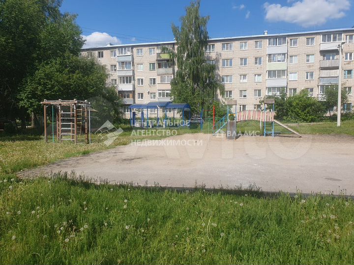 Комната 14 м² в 1-к., 4/5 эт.