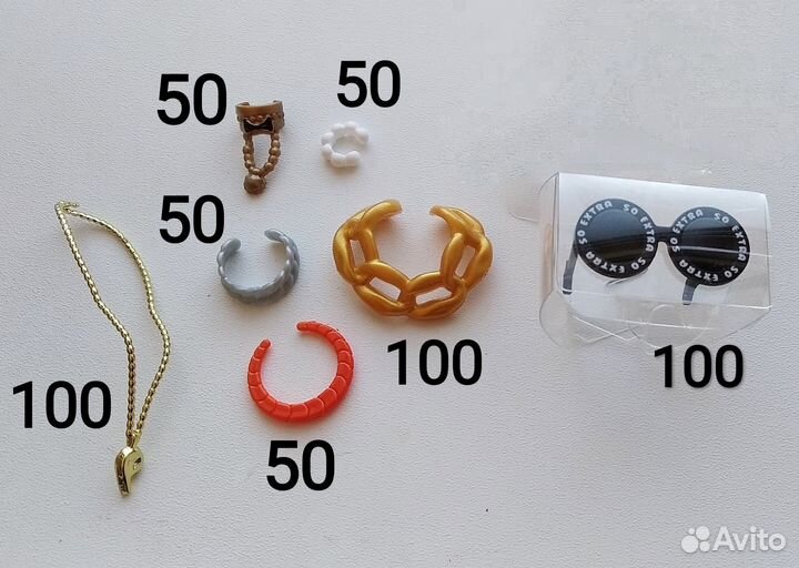 Одежда и аксессуары Барби