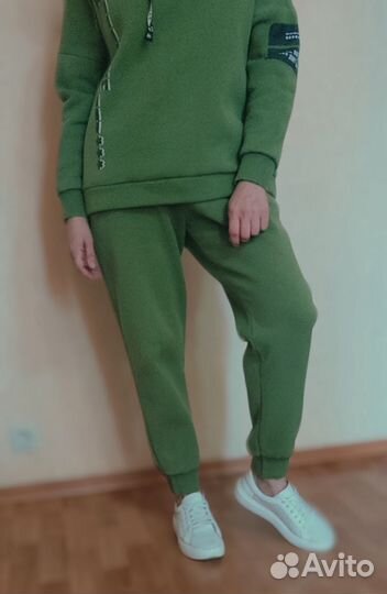 Спортивный костюм