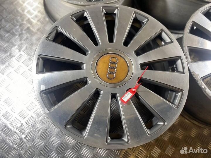 Комплект литых дисков R19x8.5 5x112