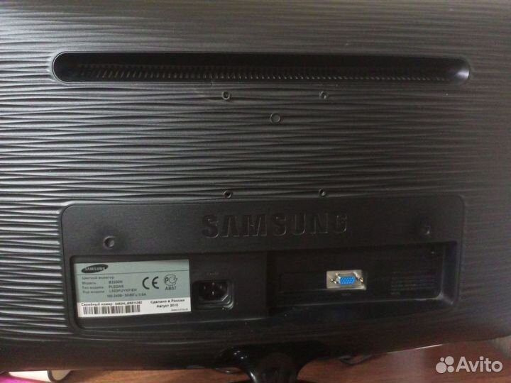 Монитор Samsung