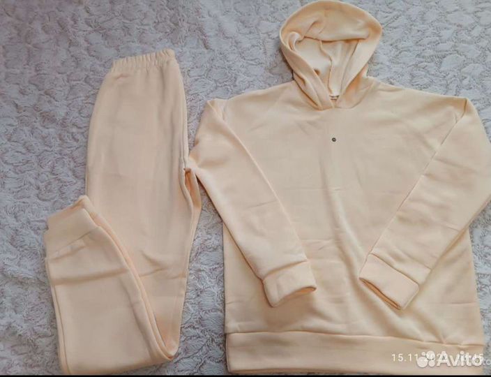 Спортивный костюм тройка