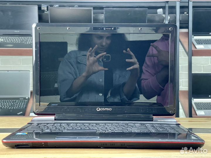 Ноутбук Todhiba Qosmio F60 i7 x8