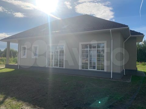 Дом 250 м² на участке 14 сот.