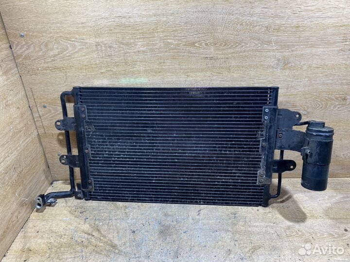 Радиатор кондиционера VW New Beetle A4 128492