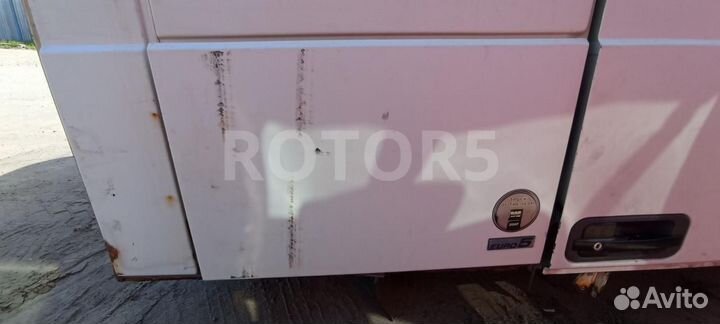 Крышка инструментального ящика правая DAF XF 105