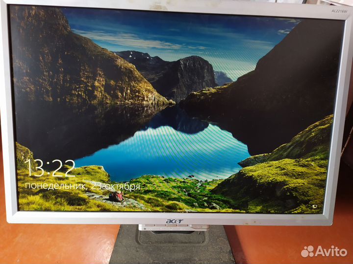 Монитор Acer 22 дюйма